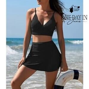 CharmLeaks Skirted Bikini Swimsuit Size S